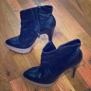 Steve Madden platform boots